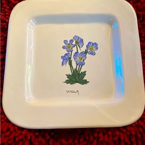 DERUTA Hand painted’Viola’ Plate